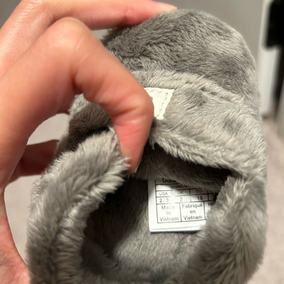 Baby uggs - Picture 3 of 3